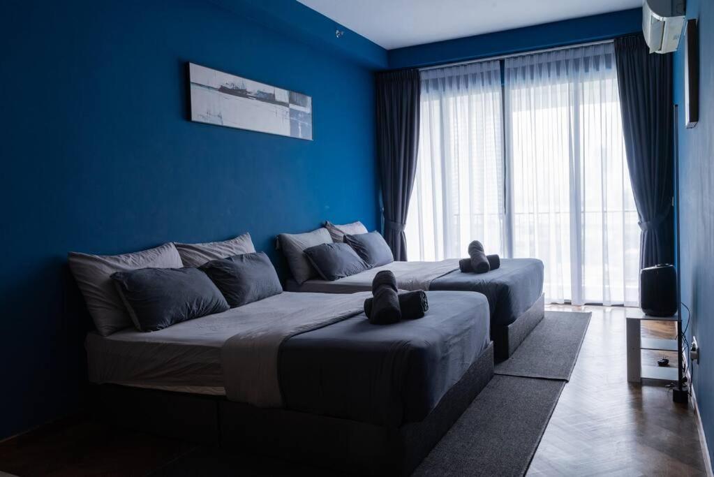 Deluxe Seaview Suite Twin Bed By The Only Bnb Tanjung Tokong Kültér fotó